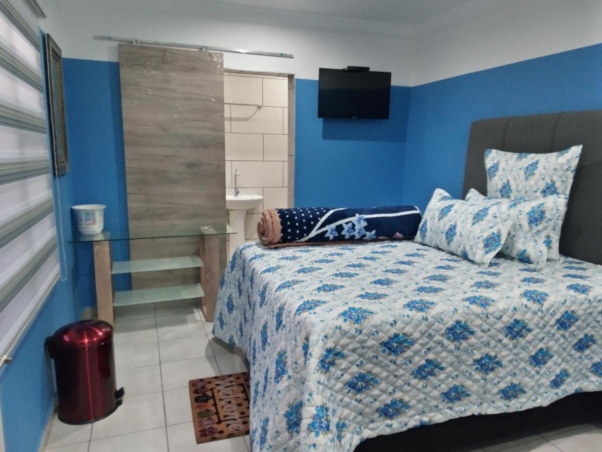 Dante Guest House อัลเบอร์ตัน ภายนอก รูปภาพ